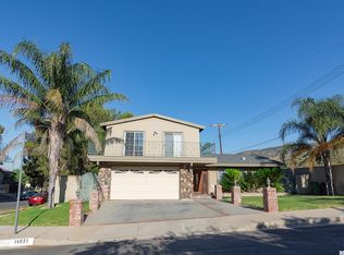 14031 Winlaw Ave, Sylmar, CA 91342
