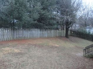 6910 Ridge Way Dr, Fredericksburg, VA 22407