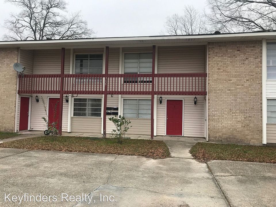 1st image of 2622 Kelli Dr APT E4