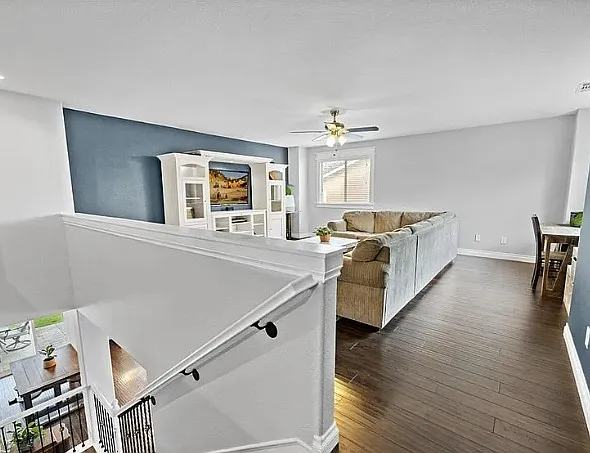 38119 Floricita St — Photo 17