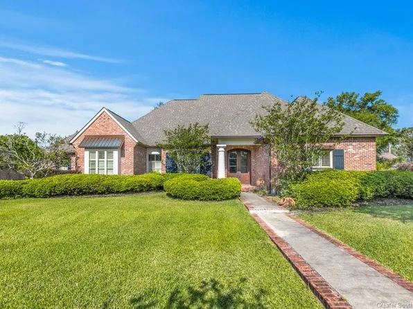 204 Pin Oak Dr, Sulphur, LA 70663