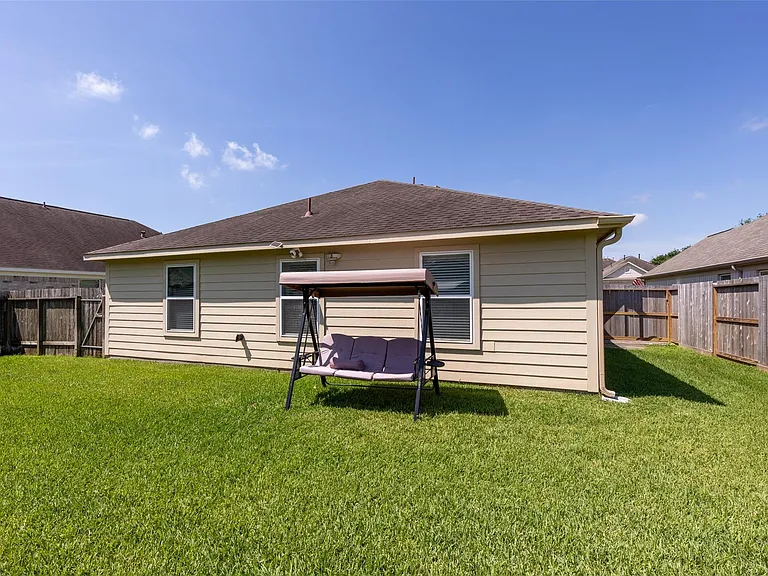 15118 Vincennes Oak St — Photo 15