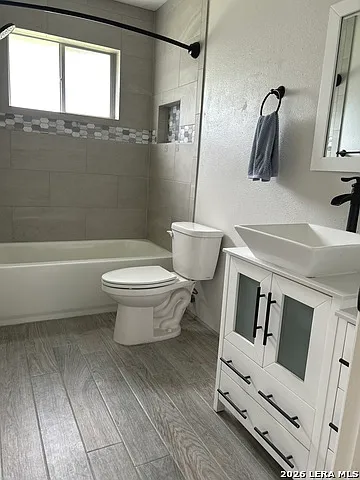 1646 Chilton Ln — Photo 12