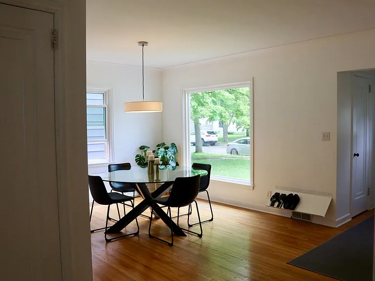 2905 Georgia Ave S — Photo 6