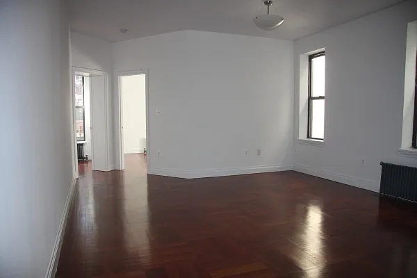 Rented by MNS | media 22