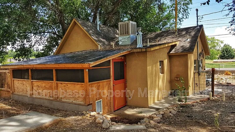 2 bed, 2.0 bath, 903 sqft, $1,450 — Photo 4