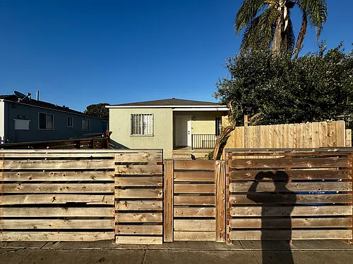 245 4th Ave Photo 1