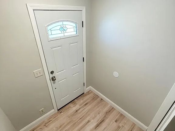 5th image of 1086 Galtier St #2