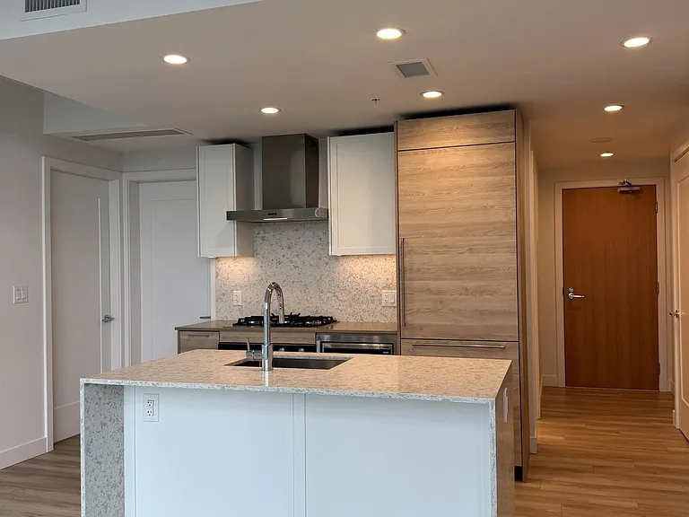 2381 Beta Ave #1201 — Photo 3