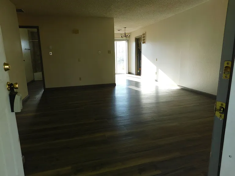 514 Delicious Dr — Photo 3