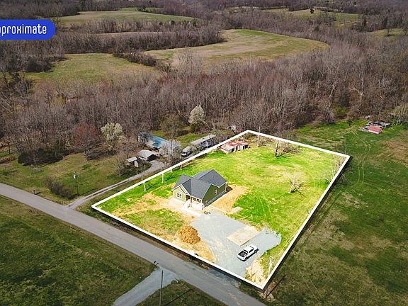 2nd image of 181 Rock House Hollow Rd