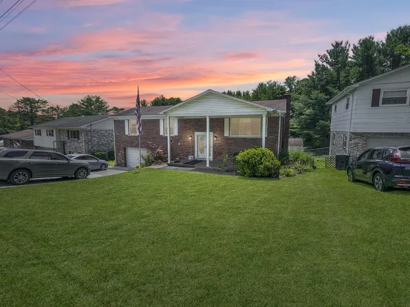 154 Pinevilla Dr, Beckley, WV 25801