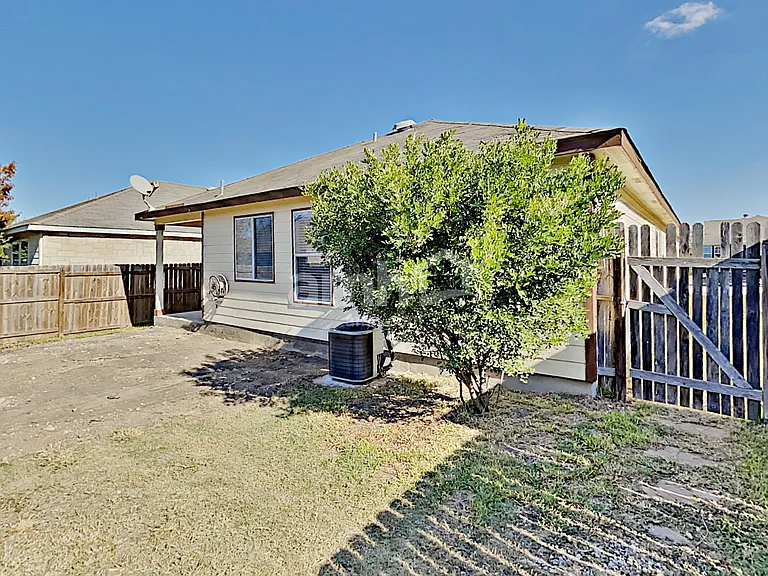 24727 Maple Crst — Photo 19