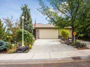 2360 NW Ridgeline Dr, Pullman, WA 99163