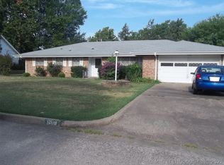 1209 SE Grandview Rd, Bartlesville, OK 74006