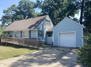 4514 Grantwood Ave SE, Kentwood, MI 49508