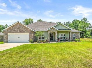 3100 Astro Dr, Crestview, FL 32539