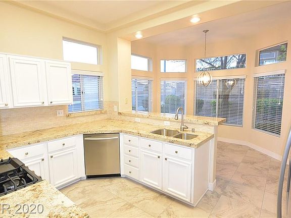 5th image of 10009 Bundella Dr