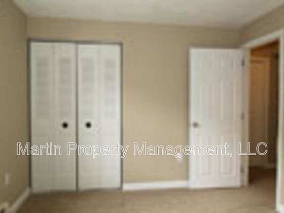 4th image of 16 Kenmar Dr Unit 122