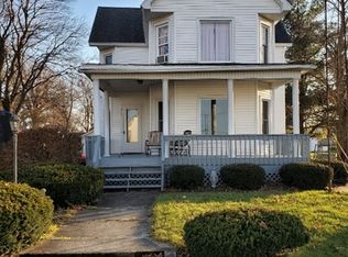 219 W Main St, Martinton, IL 60951