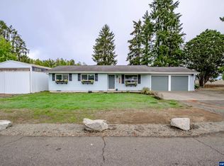 39233 Shilling Dr, Scio, OR 97374