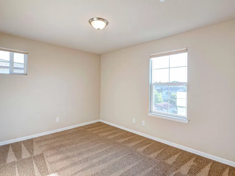 695 Mission De Oro Dr — Photo 28
