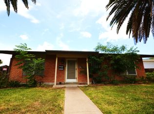 1102 Stratton Dr, Corpus Christi, TX 78412