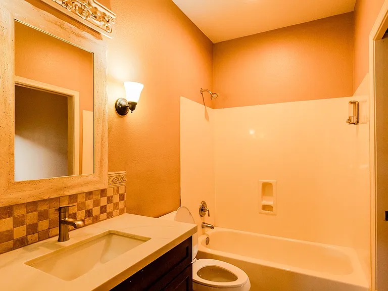 462 W Carob Dr — Photo 22