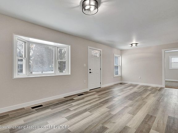 4th image of 5641 Ashley Dr