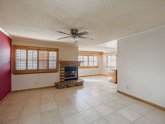 3rd image of 7112 Golden Hawk Dr