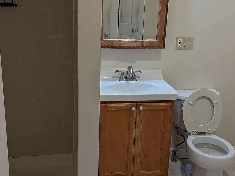 187 Winthrop Rd #3 — Photo 12