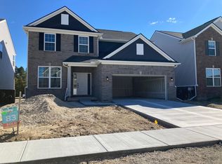 20884 Calabrese Dr, South Lyon, MI