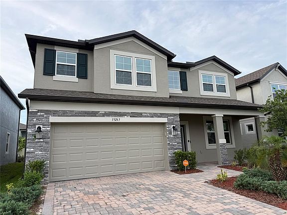 3rd image of 33263 SYCAMORE LEAF DRIVE