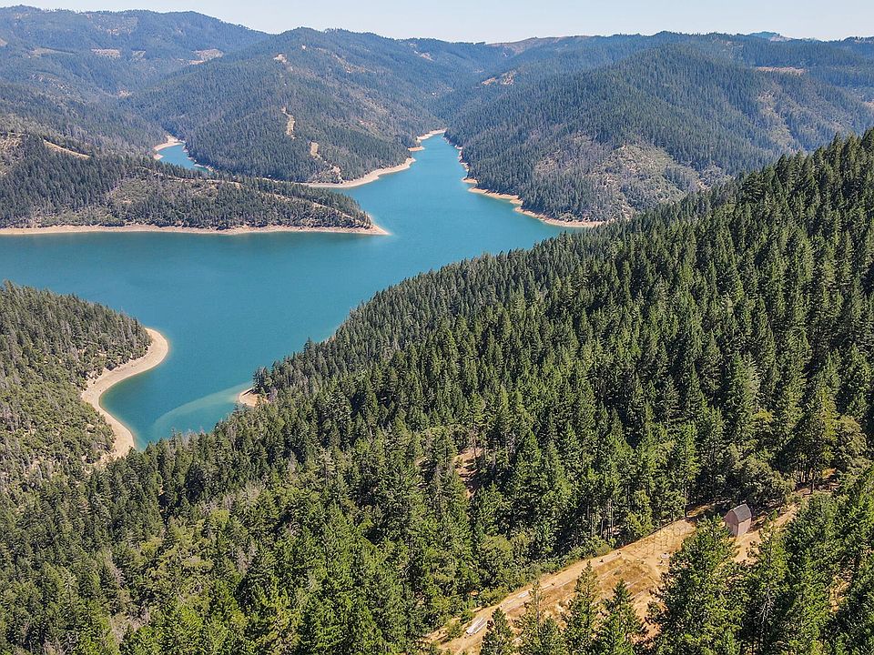 1st image of 190 Moore Gulch Rd