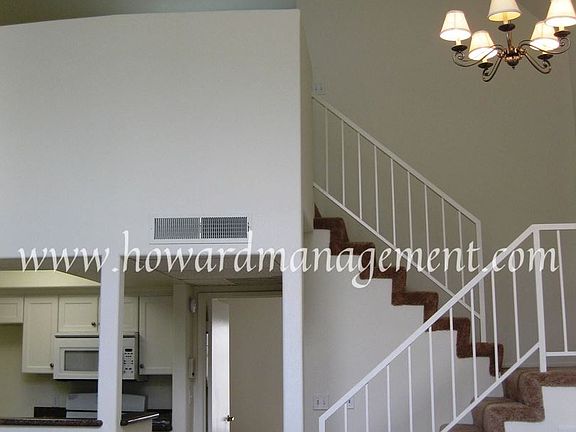 4th image of 2355 S Bentley Ave APT 204