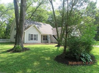 577 Thrush Dr, Roaming Shores, OH 44084