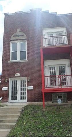1st image of 5308 Wells Ave #200