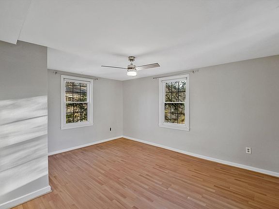 3rd image of 704 S Arlington Mill Dr APT 204