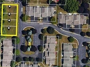 26-32 Brimley Mnr #PVT, Rochester, NY 14612