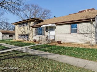 200 N Louis St, Mount Prospect, IL 60056