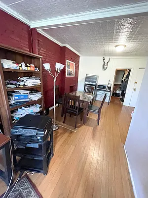 Rented by Delmark Realty LLC | media 21