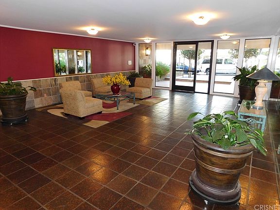 5th image of 1230 N Sweetzer Ave APT 304
