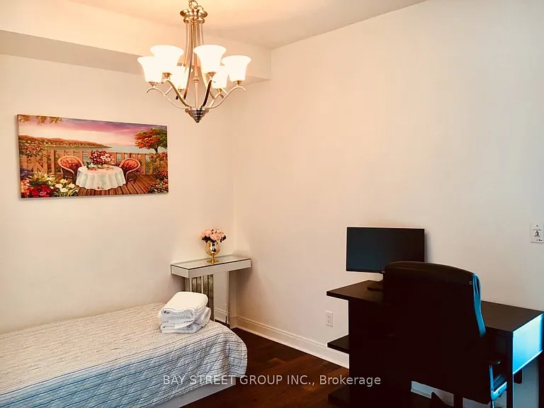 18 Yorkville Ave #2301 — Photo 5