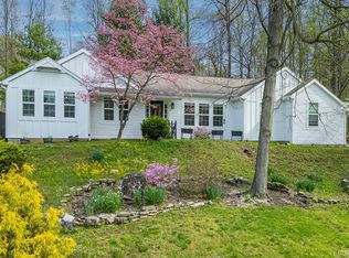 4484 W Tanglewood Rd, Bloomington, IN 47404