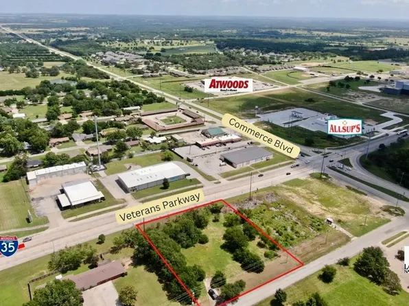 1111 Prairie Valley Rd, Ardmore, OK 73401