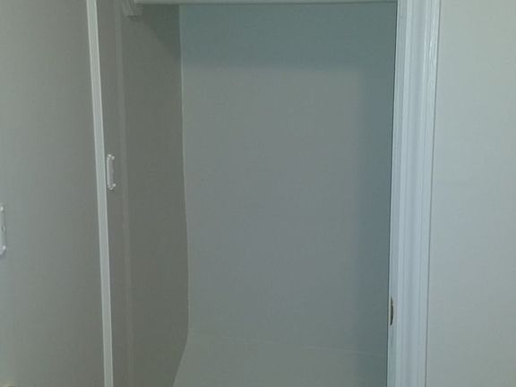 3rd image of 2039 26th St