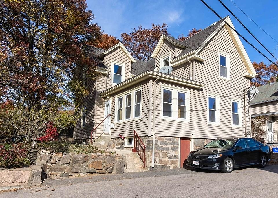 1st image of 51 Parker St