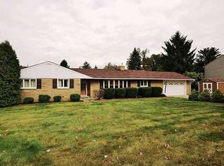 112 Iris Rd, Sewickley, PA 15143