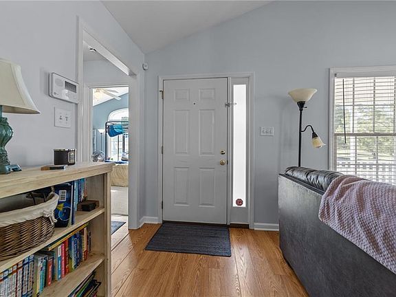4th image of 5423 Mill Pointe Ln