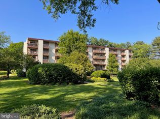 7400 Lakeview Dr #N208, Bethesda, MD 20817